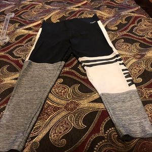 New Victoria Secret Pink Ultimate Leggings